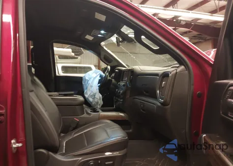 2019 Chevrolet Silverado 1500 High Country z USA, uszkodzony, nr VIN 1GCUYHEL8KZ162842